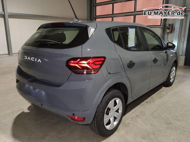 Dacia / Sandero / Grau / / / , Beispielbilder, ggf. teilweise mit Sonderausstattung