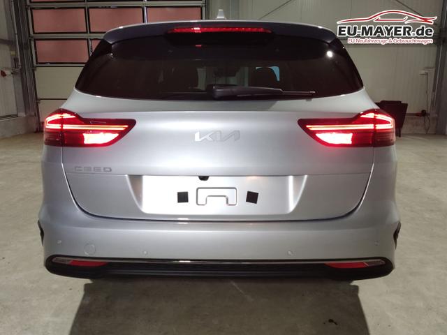 Kia / Ceed Sportswagon / Silber / / / 