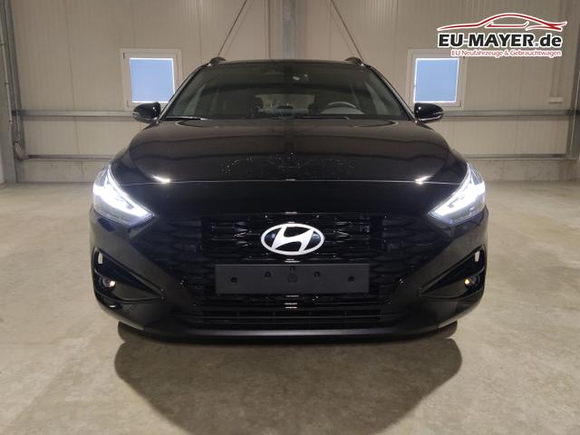 Hyundai / i30 Kombi / Schwarz / / / , Beispielbilder, ggf. teilweise mit Sonderausstattung