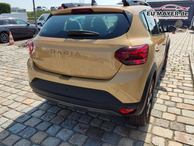 Dacia / Sandero Stepway / Beige / / / 