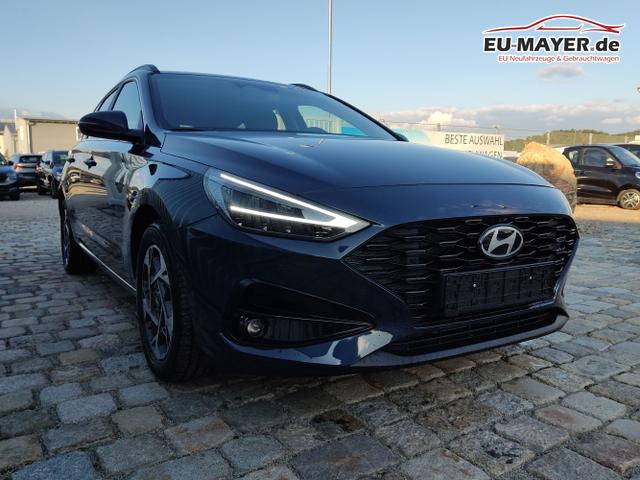 Hyundai / i30 Kombi / Blau / / / , Beispielbilder, ggf. teilweise mit Sonderausstattung