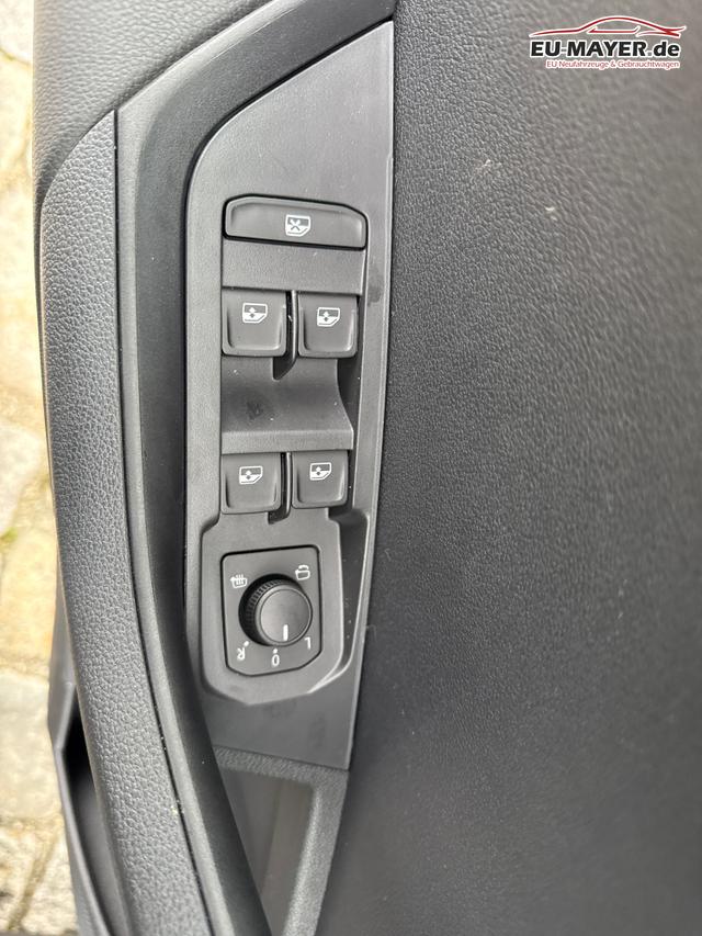 Skoda / Karoq / Grau / / / , Beispielbilder, ggf. teilweise mit Sonderausstattung