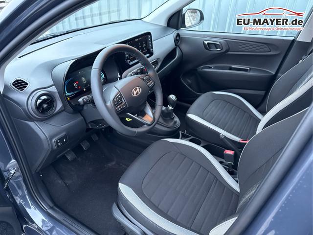 Hyundai / i10 / Grau / / / 