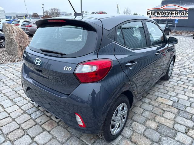 Hyundai / i10 / Grau / / / 