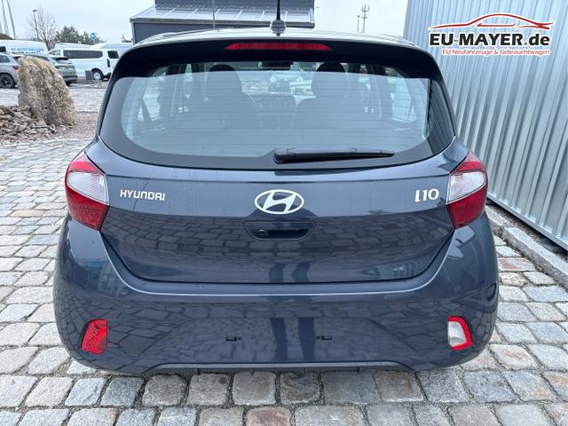 Hyundai / i10 / Grau / / / 