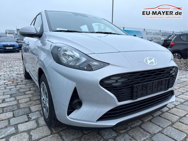 Hyundai / i10 / Silber / / / 