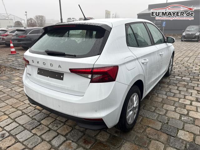 Skoda / Fabia / Wei&szlig; / / / , Beispielbilder, ggf. teilweise mit Sonderausstattung