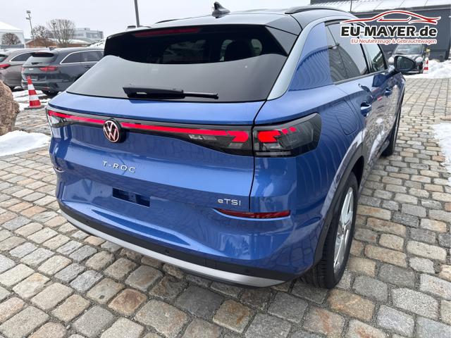 Volkswagen / T-Roc / Blau / / / , Beispielbilder, ggf. teilweise mit Sonderausstattung