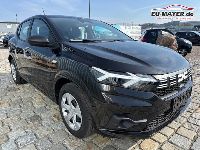 Dacia / Sandero / Schwarz / / / , Beispielbilder, ggf. teilweise mit Sonderausstattung