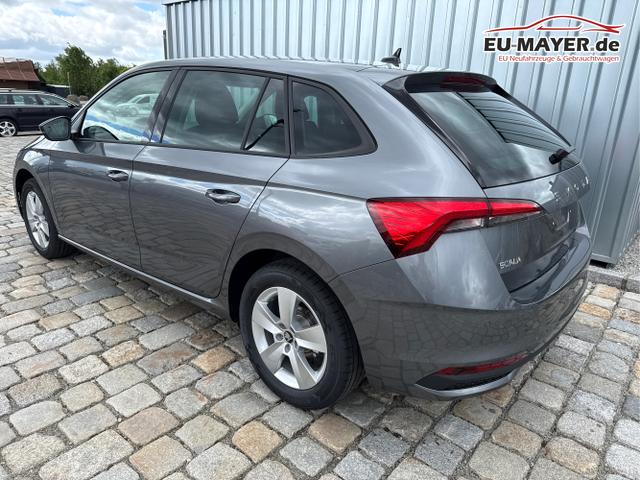 Skoda / Scala / Grau / / / 