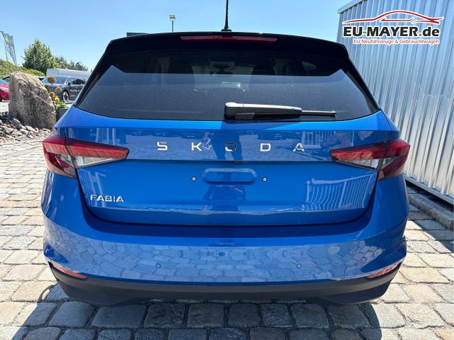 Skoda / Fabia / Blau / / / , Beispielbilder, ggf. teilweise mit Sonderausstattung