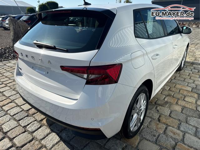 Skoda / Fabia / Wei&szlig; / / / , Beispielbilder, ggf. teilweise mit Sonderausstattung