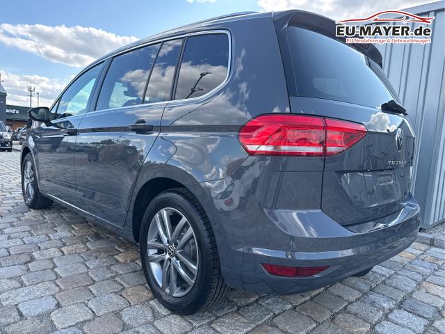 Volkswagen / Touran / Grau / / / 