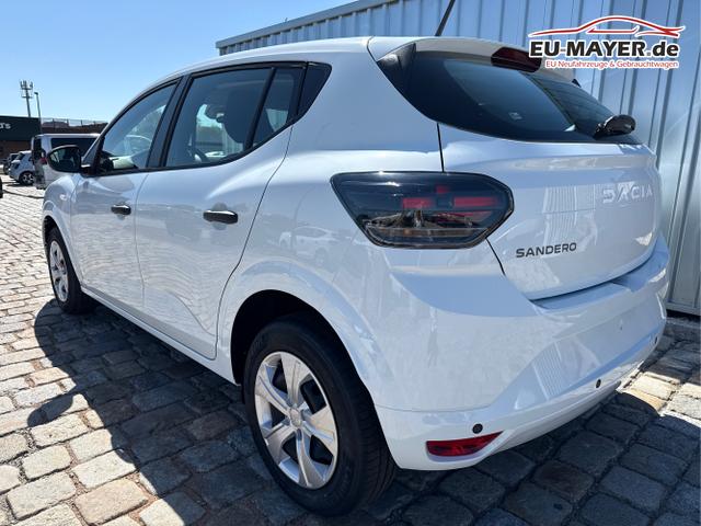 Dacia / Sandero / Wei&szlig; / / / , Beispielbilder, ggf. teilweise mit Sonderausstattung
