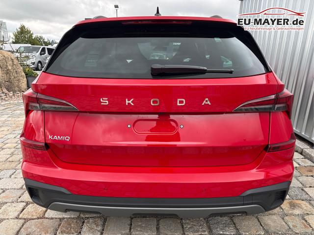 Skoda / Kamiq / Rot / / / , Beispielbilder, ggf. teilweise mit Sonderausstattung
