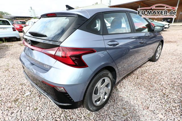 Hyundai i20 Select DCT MY26 Nav Kam PDC Klima Temp CarP 