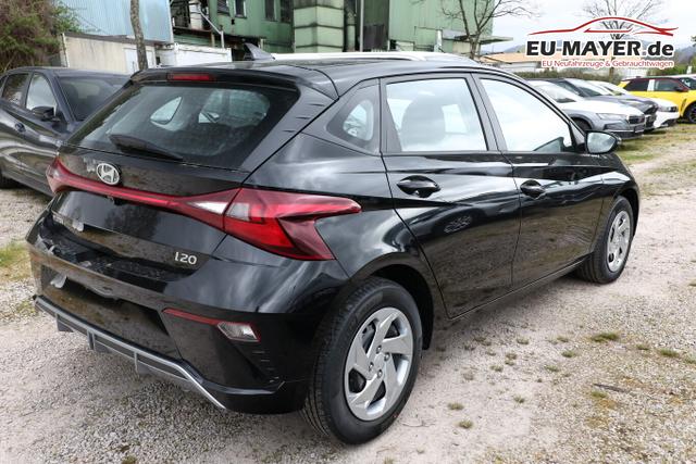Hyundai i20 Select DCT MY26 Nav Kam PDC Klima Temp CarP 