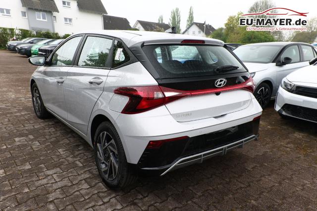 Hyundai i20 Select DCT Nav DigCo 16 CarPlay Kam PDC Temp 