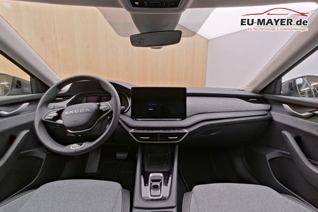 Skoda Octavia Combi Selection DSG Selec Matrix HUD Nav ACC Kessy 
