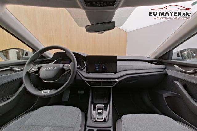 Skoda Octavia Combi Selection DSG Selec Matrix HUD Nav ACC Kessy 