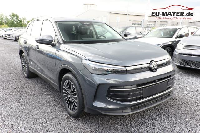 Volkswagen Tiguan DSG LED+ Pano Nav 5JGar IQ.DRIVE LM18Z 