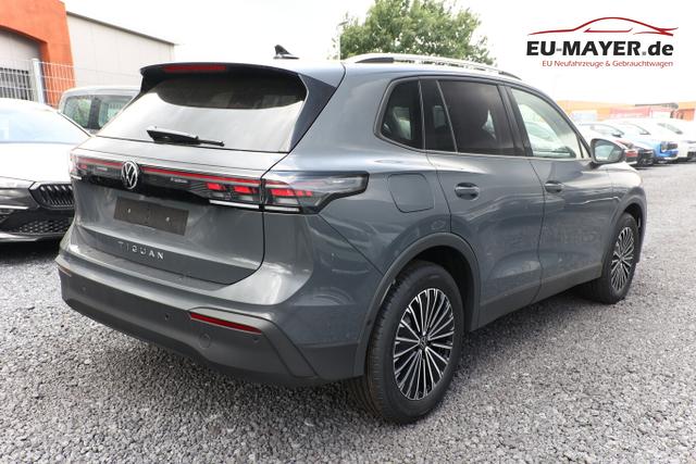 Volkswagen Tiguan DSG LED+ Pano Nav 5JGar IQ.DRIVE LM18Z 