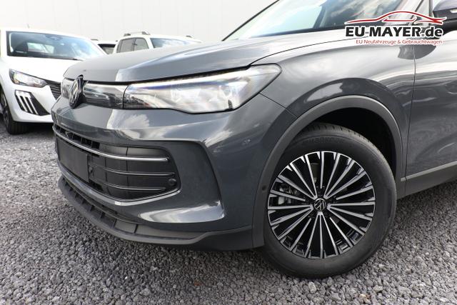 Volkswagen Tiguan DSG LED+ Pano Nav 5JGar IQ.DRIVE LM18Z 