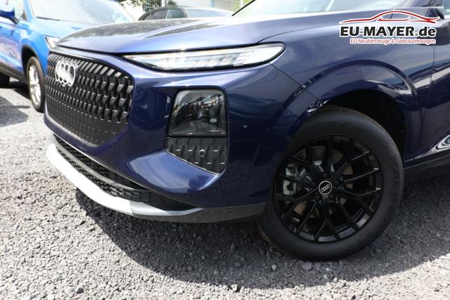 Audi Q3 Intense Tech LED+ KlimaP MMI+ Keyl PrivG 18Z eHK PDC+ 