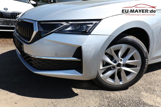 Skoda Octavia Combi Selection DSG Selec Matrix HUD Nav ACC Kessy 