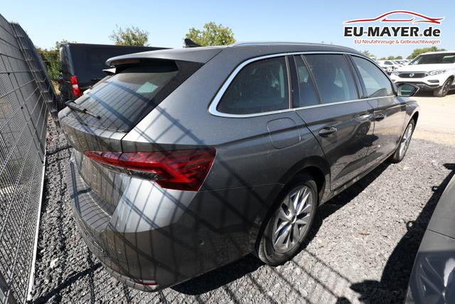 Skoda Octavia Combi Selection DSG Selec Matrix HUD Nav ACC Kessy 