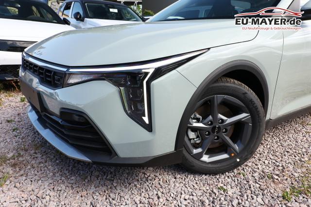 Kia K4 MT SHZ ACC Nav LED Kam Keyl 2xPDC LM16 CarPl 