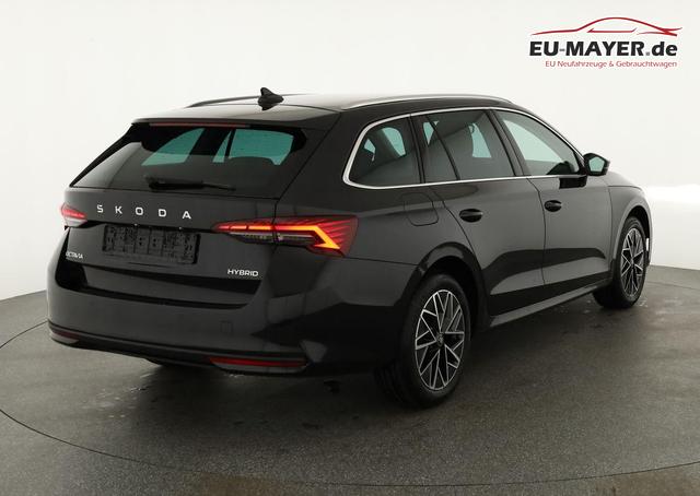 Skoda Octavia Combi 1.5 TSI mHEV 110 kW Selection DSG Selection, Side, el. Klappe, Kamera, Winter 