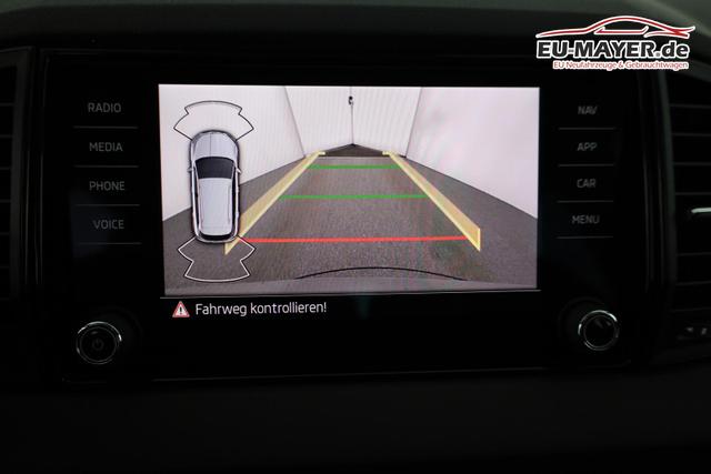 Skoda Karoq Selection 1.5 TSI DSG Selection, AHK, Navi, Kamera, el. Klappe, LED, Winter, sofort 