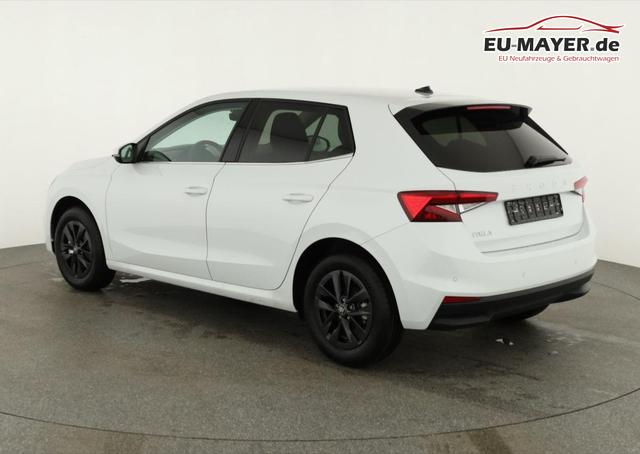 Skoda Fabia Selection 1.0 TSI DSG Selection, 15-Zoll schwarz, Winter, Ladeboden 