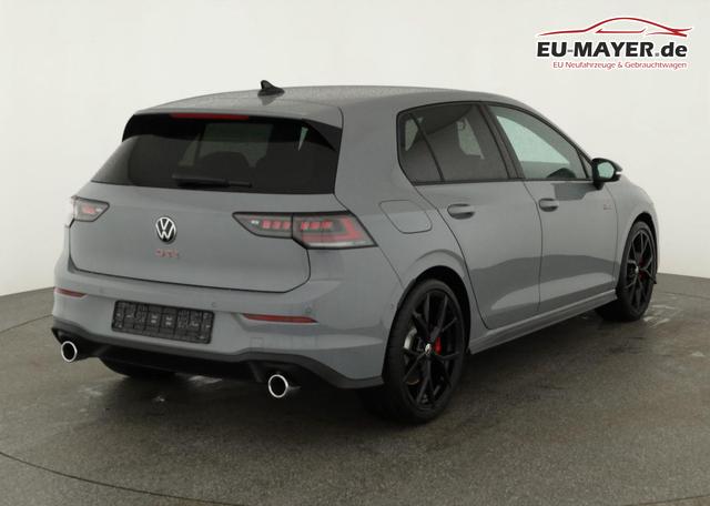 Volkswagen Golf 2.0 TSI 195 kW GTI VIII DSG Black Style, Pano, Navi, Side, Matrix, AreaView, Winter, 19-Zoll 