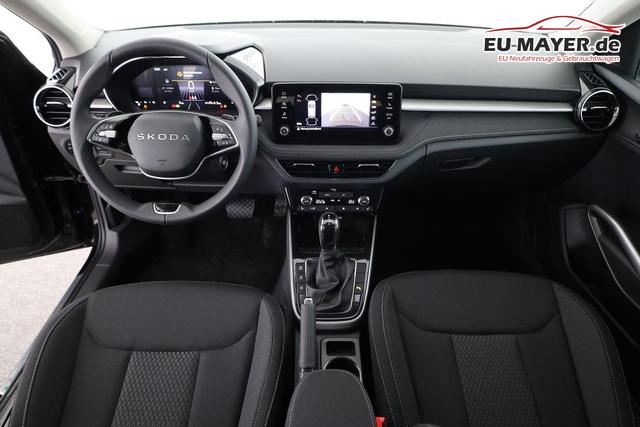 Skoda Fabia Selection 1.0 TSI DSG Selection, KESSY, Kamera, 15-Zoll schwarz, Winter, Ladeboden 