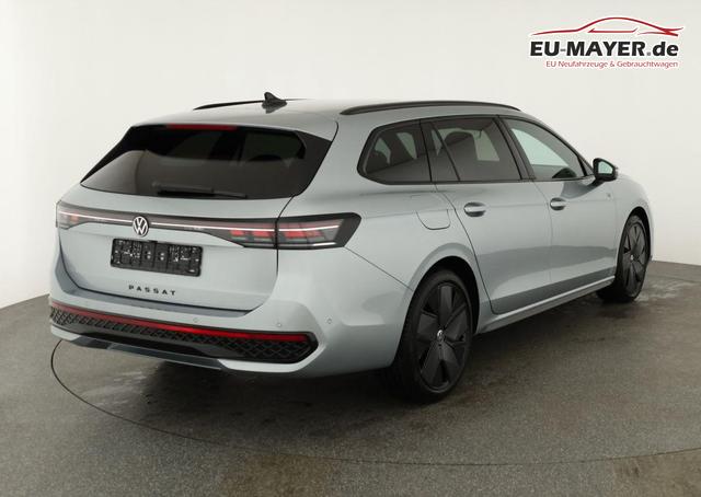 Volkswagen Passat Variant 2.0 TDI 142 kW 4Motion R-Line DSG 4M Black, AHK, IQ.Light, HUD, 19-Zoll, AreaView, Navi, Side 