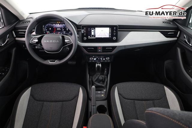 Skoda Kamiq Selection 1.0 TSI DSG 130 Jahre, AHK, LED, Side, ACC, Kamera, el. Klappe, Winter, 17-Zoll 