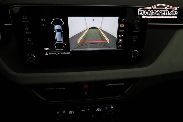 Skoda Kamiq Selection 1.0 TSI DSG 130 Jahre, AHK, LED, Side, ACC, Kamera, el. Klappe, Winter, 17-Zoll 