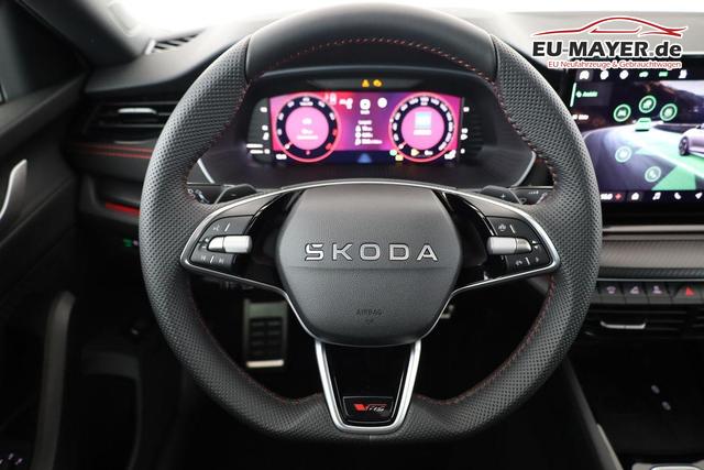 Skoda Octavia Combi 2.0 TSI 195 kW RS DSG, Pano, Standheizung, AHK, Navi, Matrix, Canton, Side, Winter, 5 J.-Garantie 