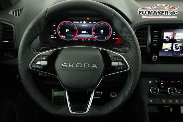 Skoda Karoq Sportline 4x4 2.0 TSI DSG Sportline, Pano, AHK, Navi, Matrix, Side, Winter, 5 J.-Garantie 