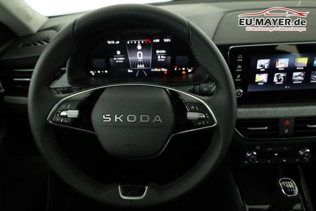 Skoda Kamiq Selection 1.5 TSI Selection, AHK, LED, Kamera, Ladeboden, Winter, 16-Zoll 