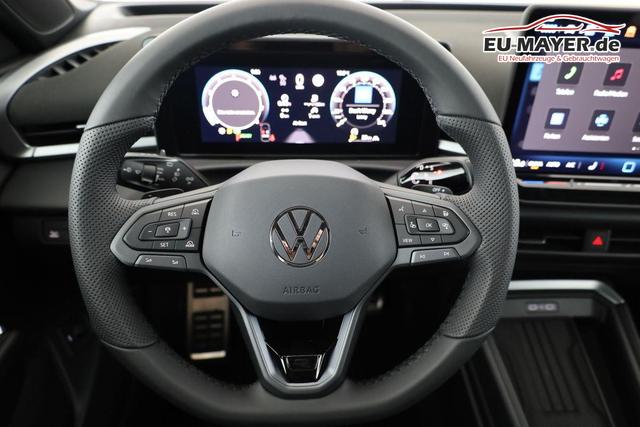 Volkswagen T-Roc 1.5 eTSI 110 kW R-Line DSG Black, AHK, IQ.Light, Kamera, el. Klappe, 19-Zoll 