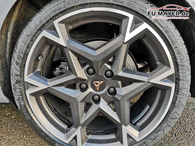 Cupra Leon Sportstourer 2.0 TSI 245 kW 4Drive VZ Kombi 2.0TSI DSG 4x4 AHK GV5 LED el. Hk Pano Navi Sound 