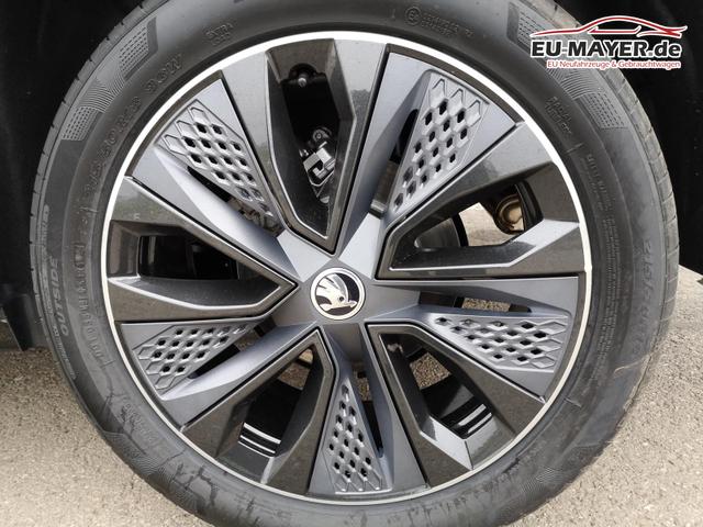 Skoda Karoq Sportline 1.5TSI DSG AHK Matrix ACC Navi 