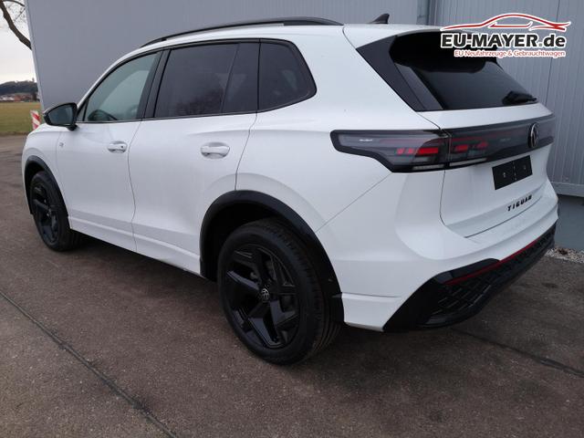 Volkswagen Tiguan 2.0 TDI 110 kW R-Line DSG Head Up Black 360 AHK 