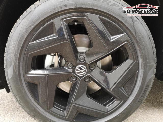 Volkswagen Tiguan 2.0 TDI 110 kW R-Line DSG Head Up Black 360 AHK 