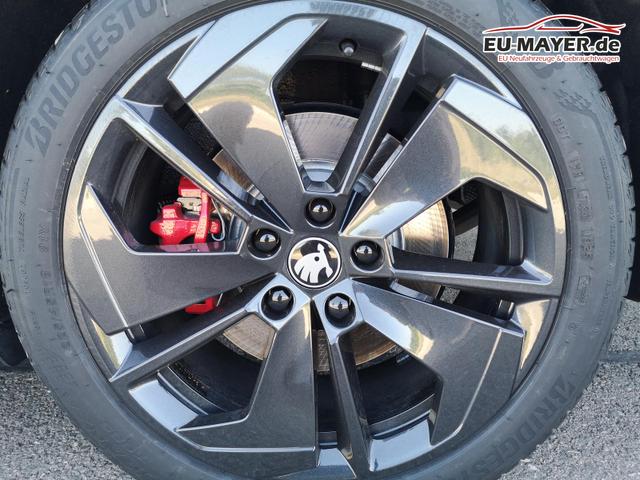 Skoda Octavia Combi 2.0 TSI 195 kW RS Kombi 2.0TSI Pano Matrix Area AHK Sound GV5 