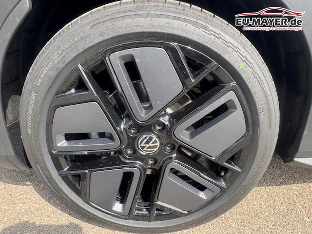 Volkswagen T-Roc 1.5 eTSI 110 kW R-Line Pano Black GV5 19 Zoll 
