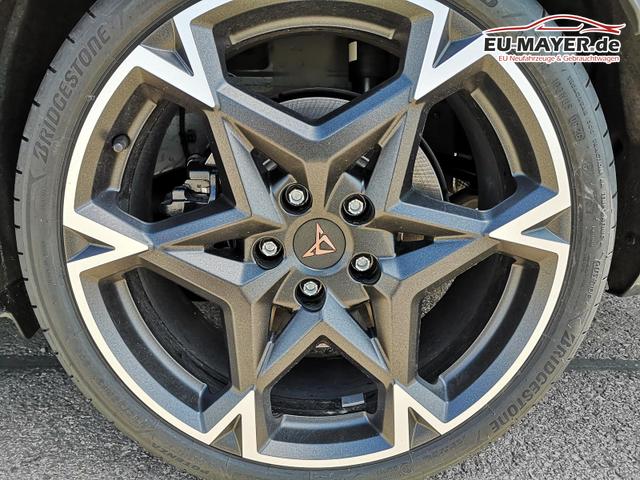 Cupra Leon Sportstourer 2.0 TSI 245 kW 4Drive VZ Kombi ST 2.0TSI AHK Sound ACC Pano 